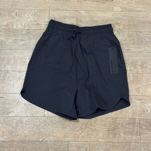 NWT Mono B Black Athletic Shorts Size Small